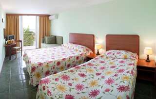 Отель Hotel Malibu Албена Двухместный номер с 2 отдельными кроватями-4